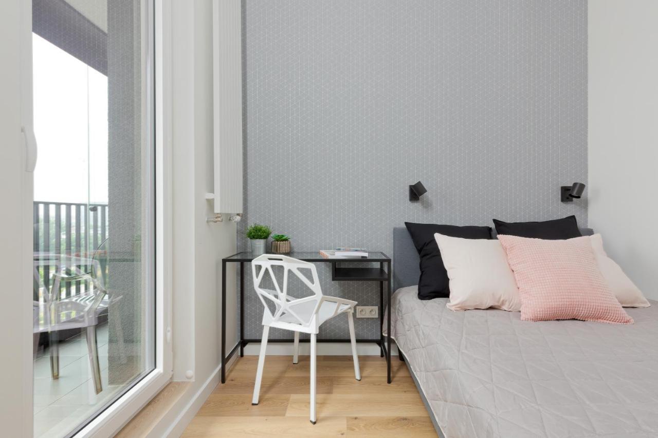 Apartments Business Center Wola Ordona By Renters Варшава Экстерьер фото